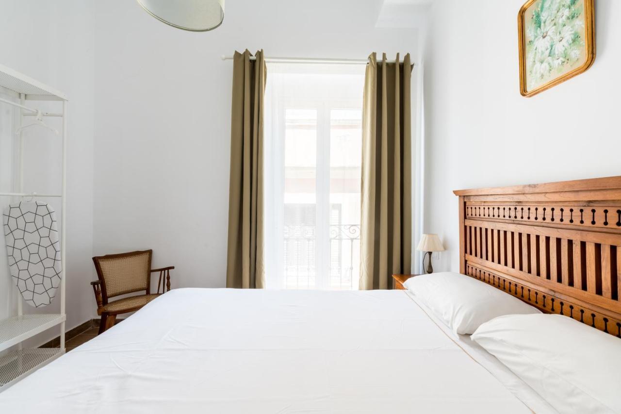 Apartamento Puente De Triana * Séville