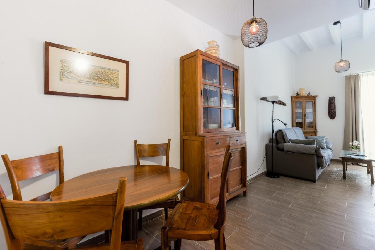 Apartamento Puente De Triana * Séville